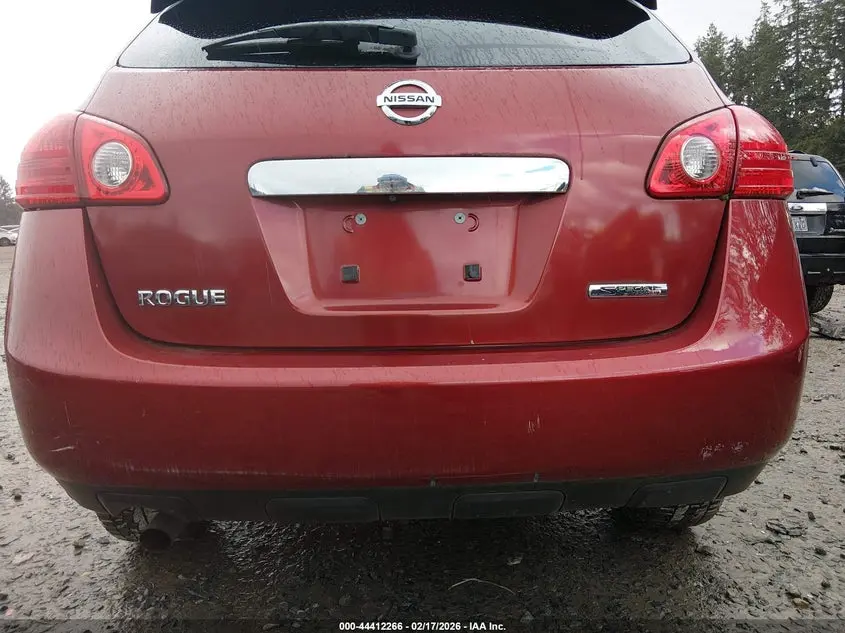 2013 NISSAN ROGUE S