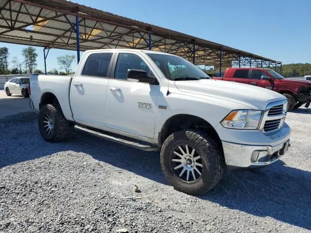 2015 RAM 1500 SLT