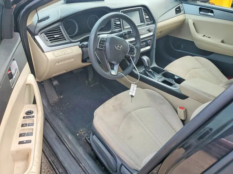 2019 HYUNDAI SONATA SE  