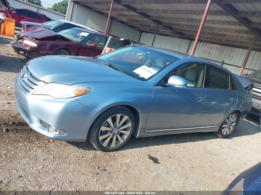 2011 TOYOTA AVALON LIMITED