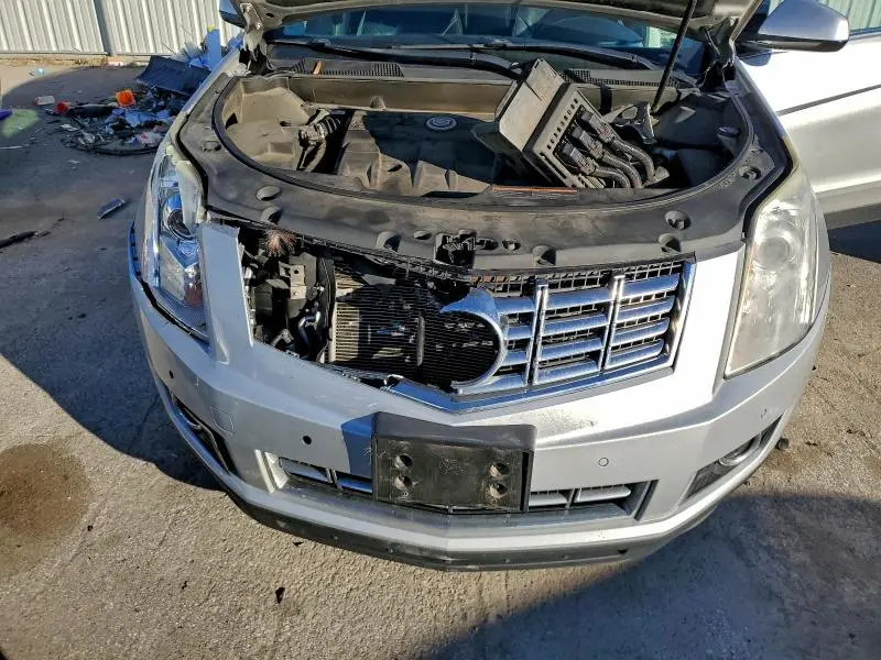 2015 CADILLAC SRX PERFORMANCE COLLECTION  