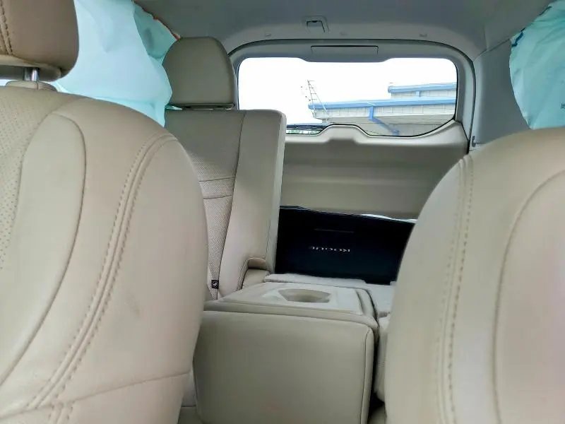 2016 NISSAN ROGUE SL  