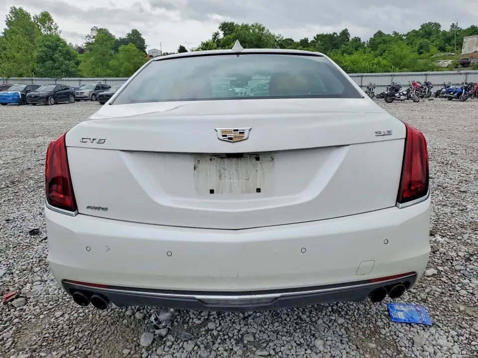 2017 CADILLAC CT6 LUXURY  