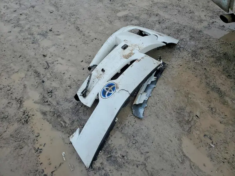 2011 TOYOTA PRIUS FOUR  