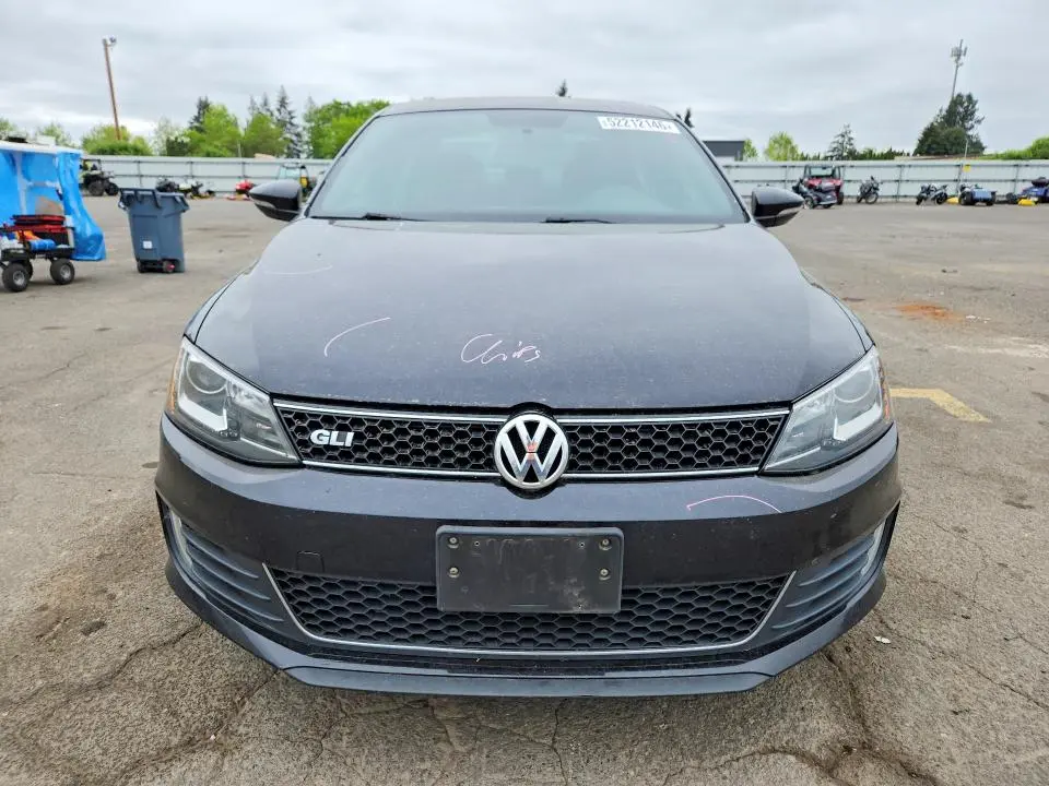 2013 VOLKSWAGEN JETTA GLI  