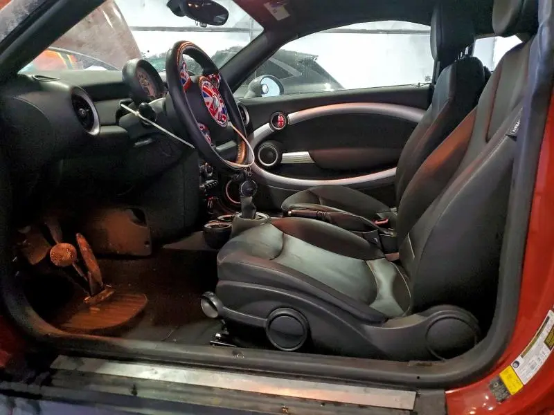 2012 MINI COOPER COUPE   