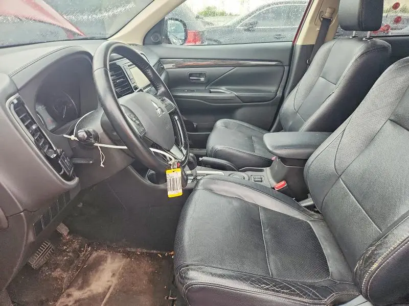 2016 MITSUBISHI OUTLANDER SE  