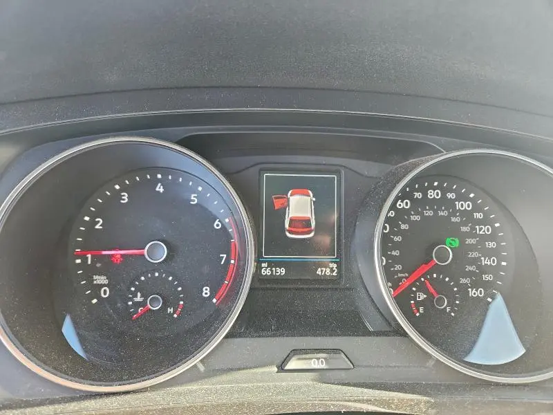 2018 VOLKSWAGEN TIGUAN SE  