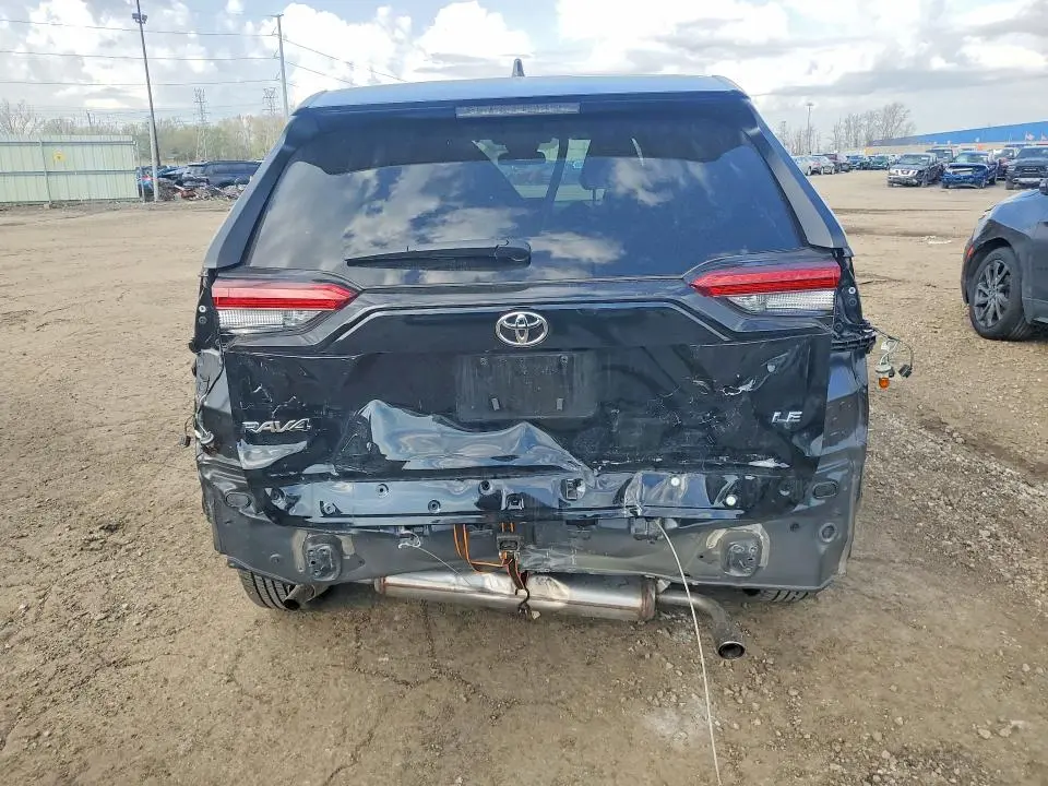 2024 TOYOTA RAV4 LE  
