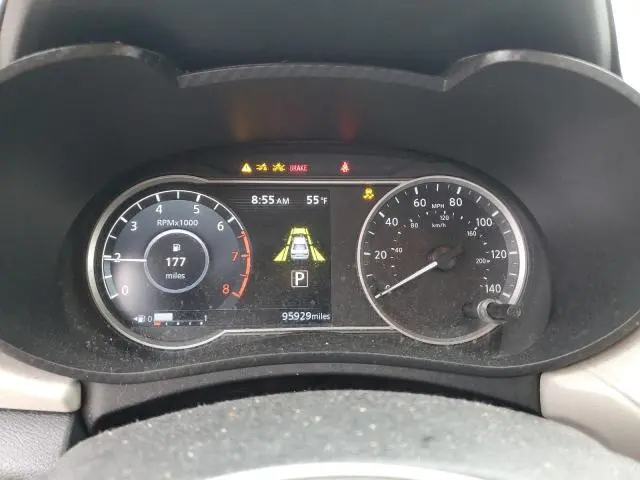 2021 NISSAN VERSA SV  