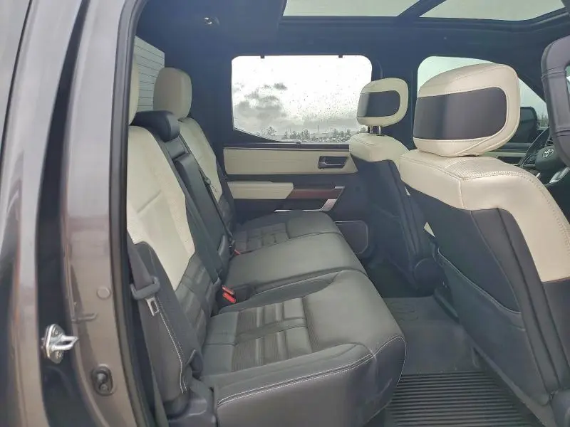 2023 TOYOTA TUNDRA CREWMAX CAPSTONE  