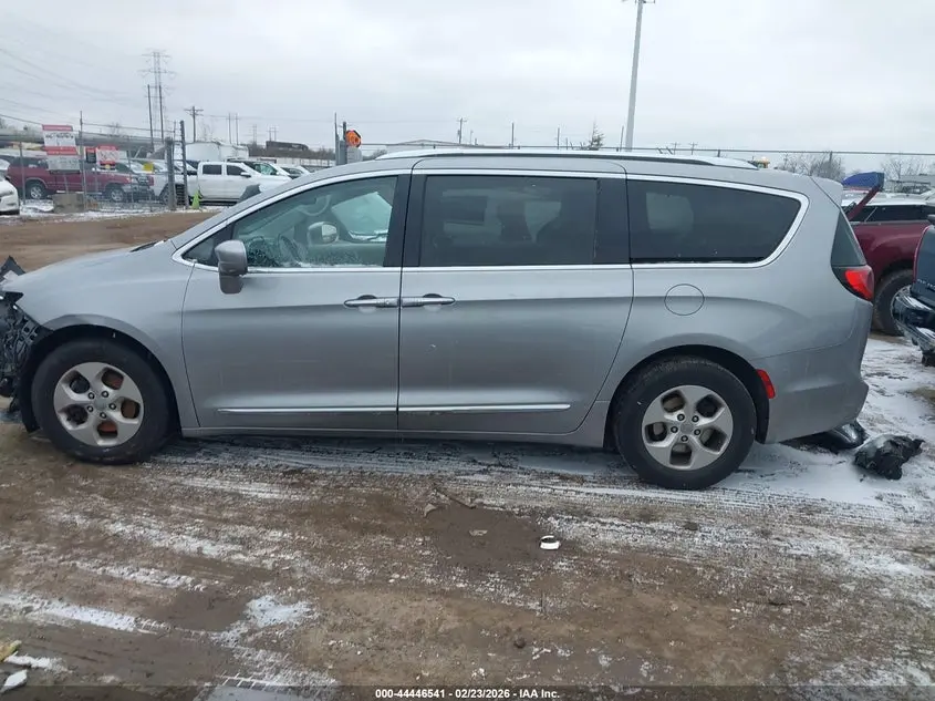2017 CHRYSLER PACIFICA TOURING-L PLUS