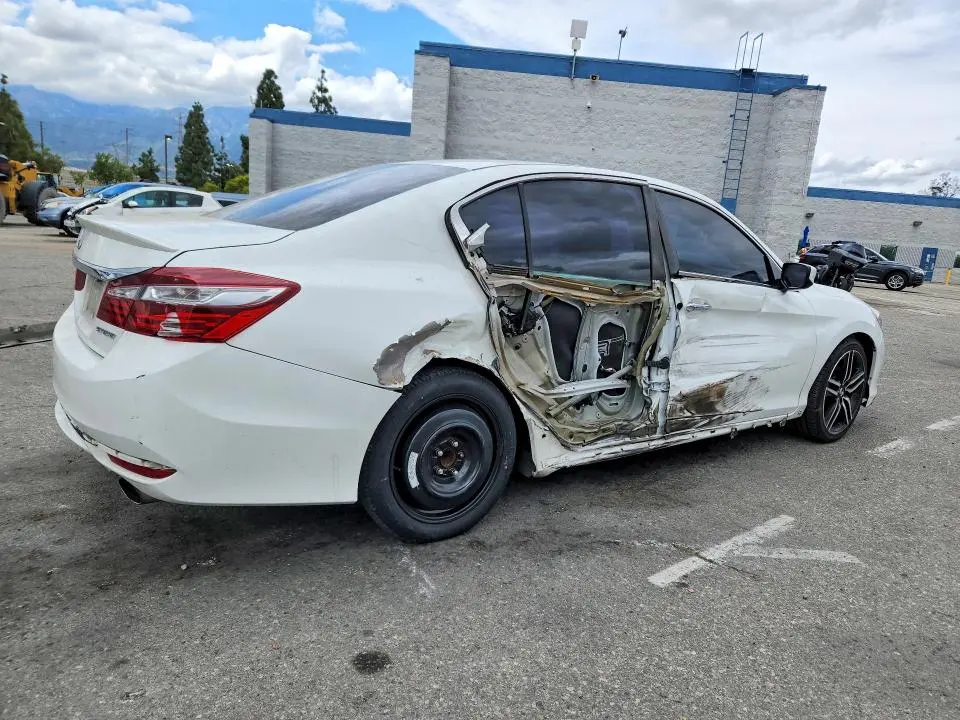 2016 HONDA ACCORD SPORT  