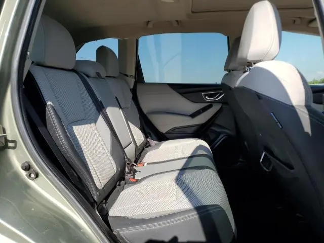 2019 SUBARU FORESTER PREMIUM  