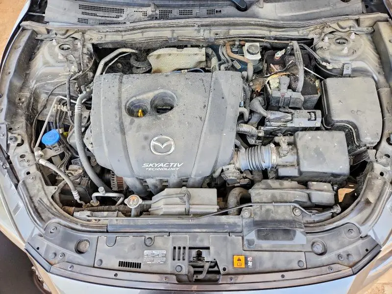 2018 MAZDA 3 TOURING  