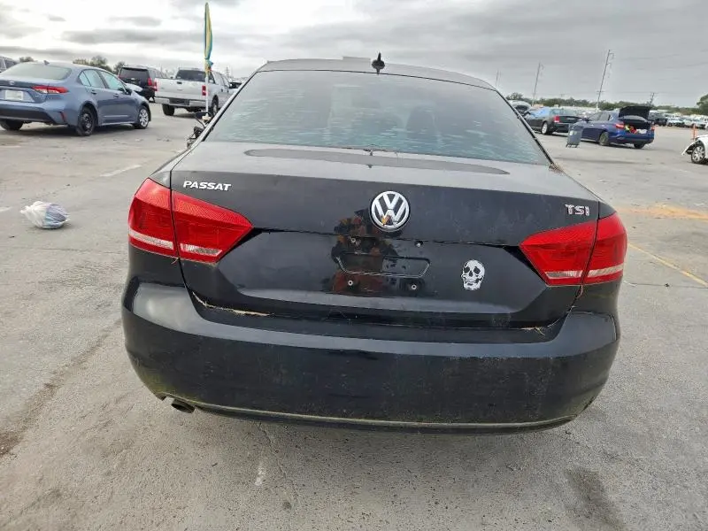 2014 VOLKSWAGEN PASSAT S  
