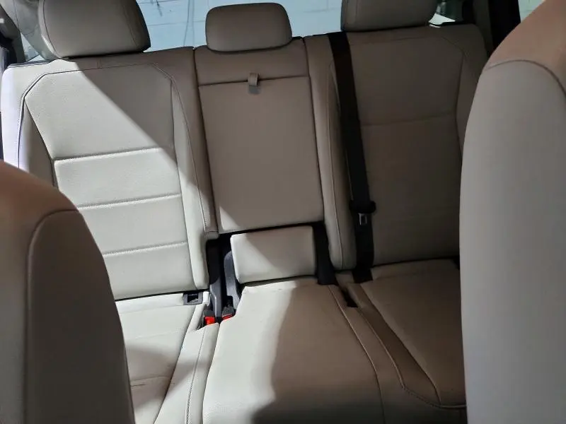 2021 VOLKSWAGEN TIGUAN SE, SE R-LINE BLACK, SEL  