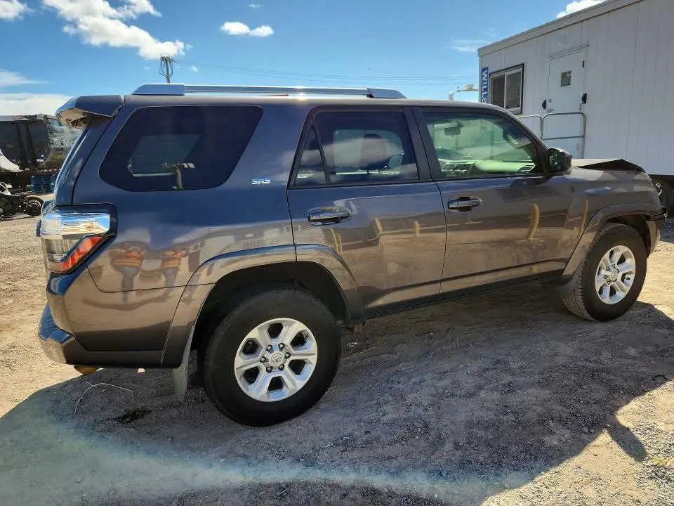 2016 TOYOTA 4RUNNER SR5  