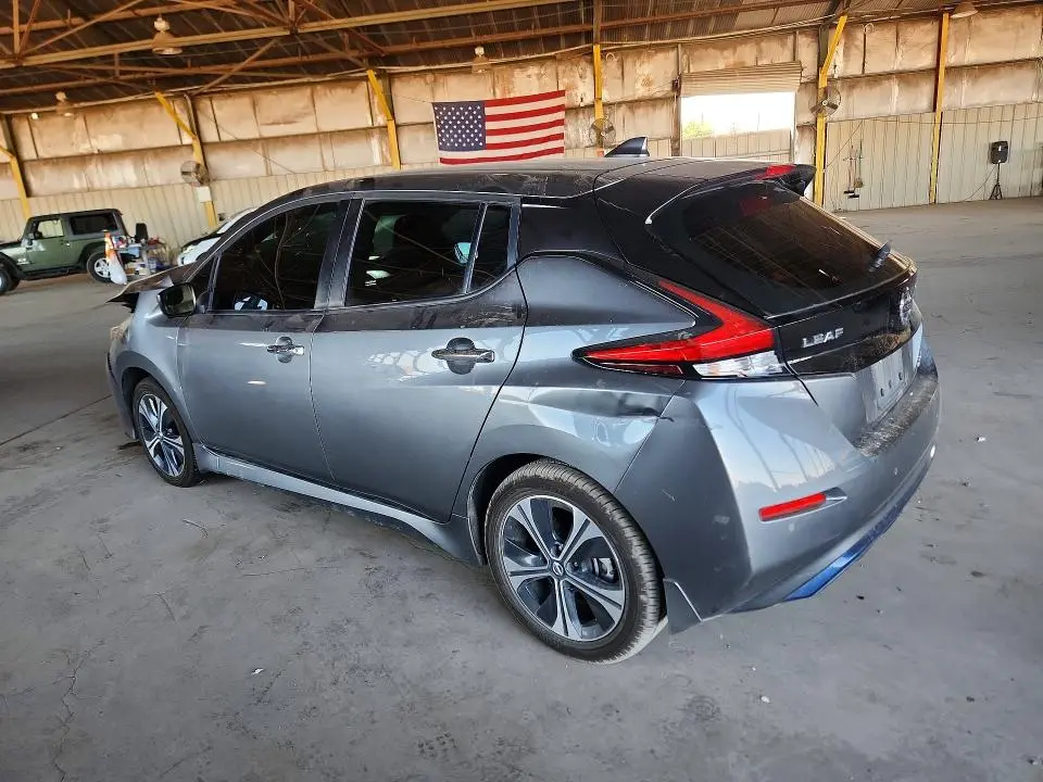 2022 NISSAN LEAF SV PLUS  