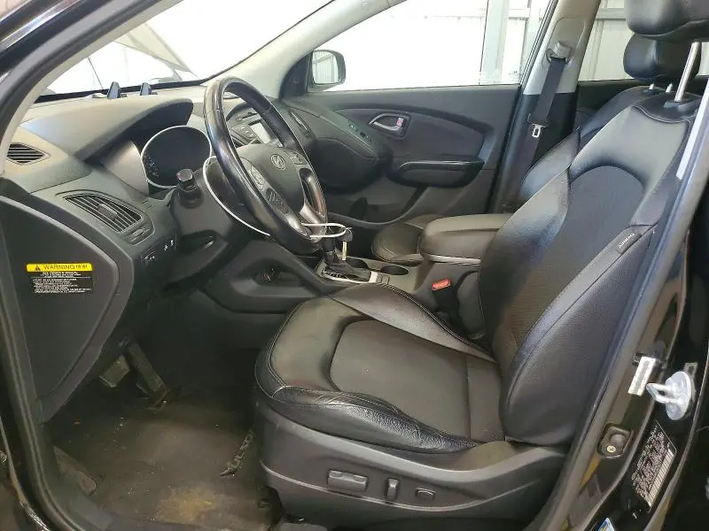 2014 HYUNDAI TUCSON SE  