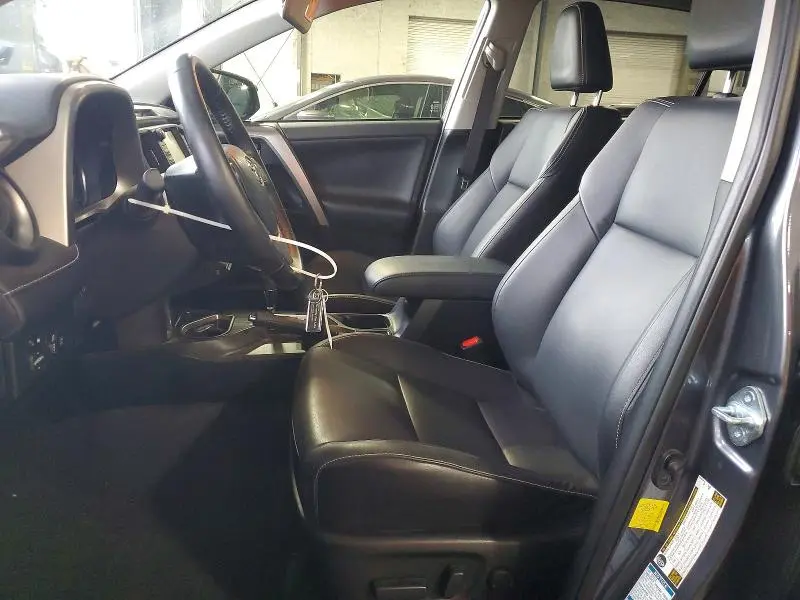 2017 TOYOTA RAV4 HV LIMITED  