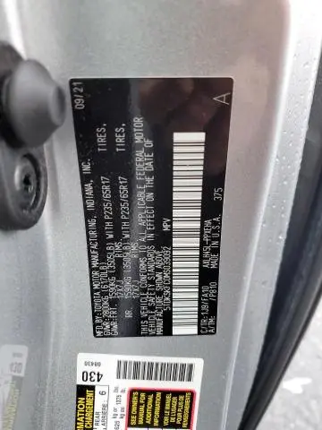 2021 TOYOTA SIENNA LE  