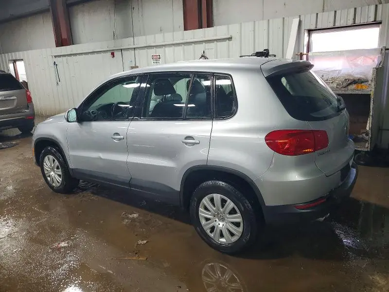 2013 VOLKSWAGEN TIGUAN S  