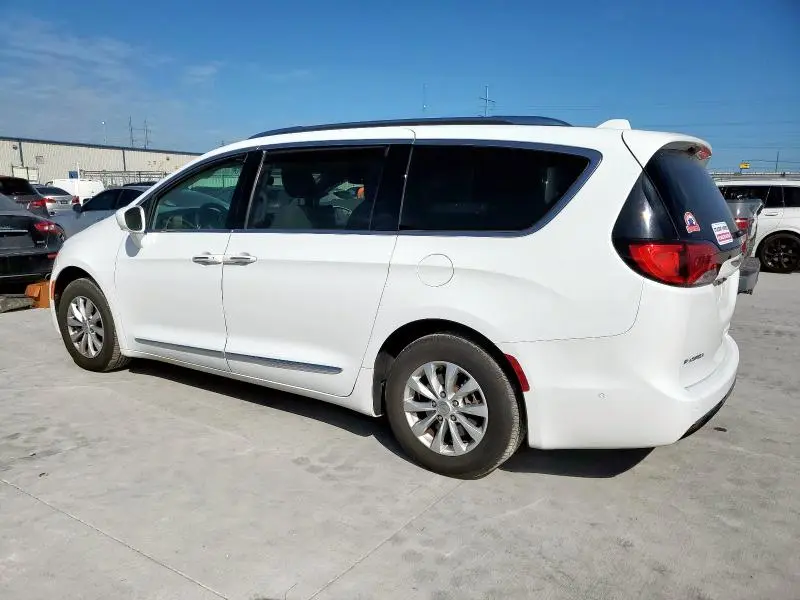 2019 CHRYSLER PACIFICA TOURING L  