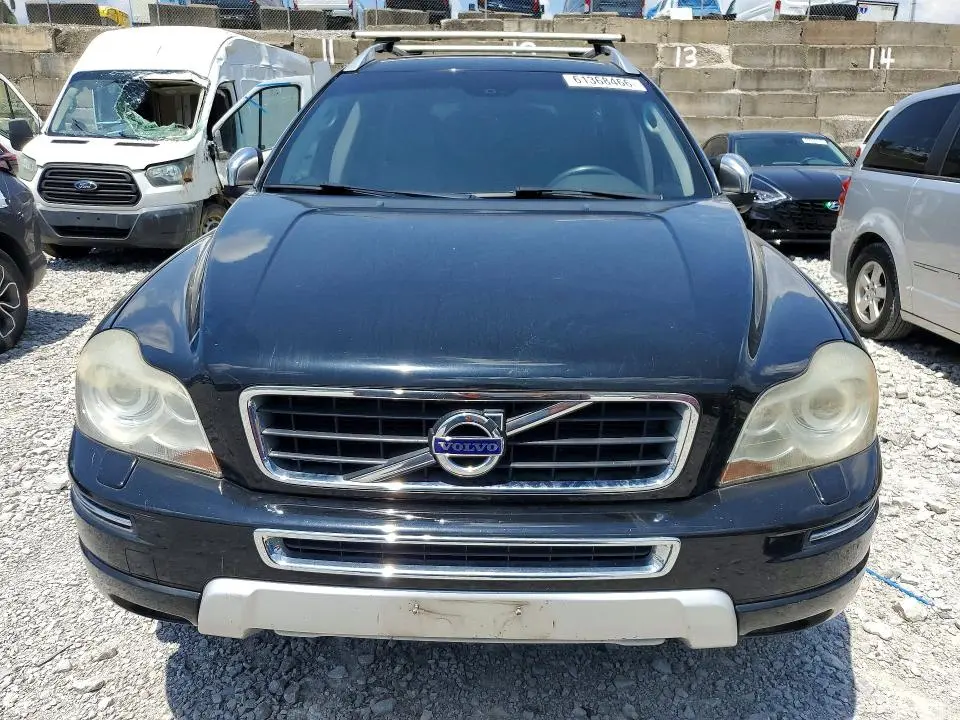 2013 VOLVO XC90   