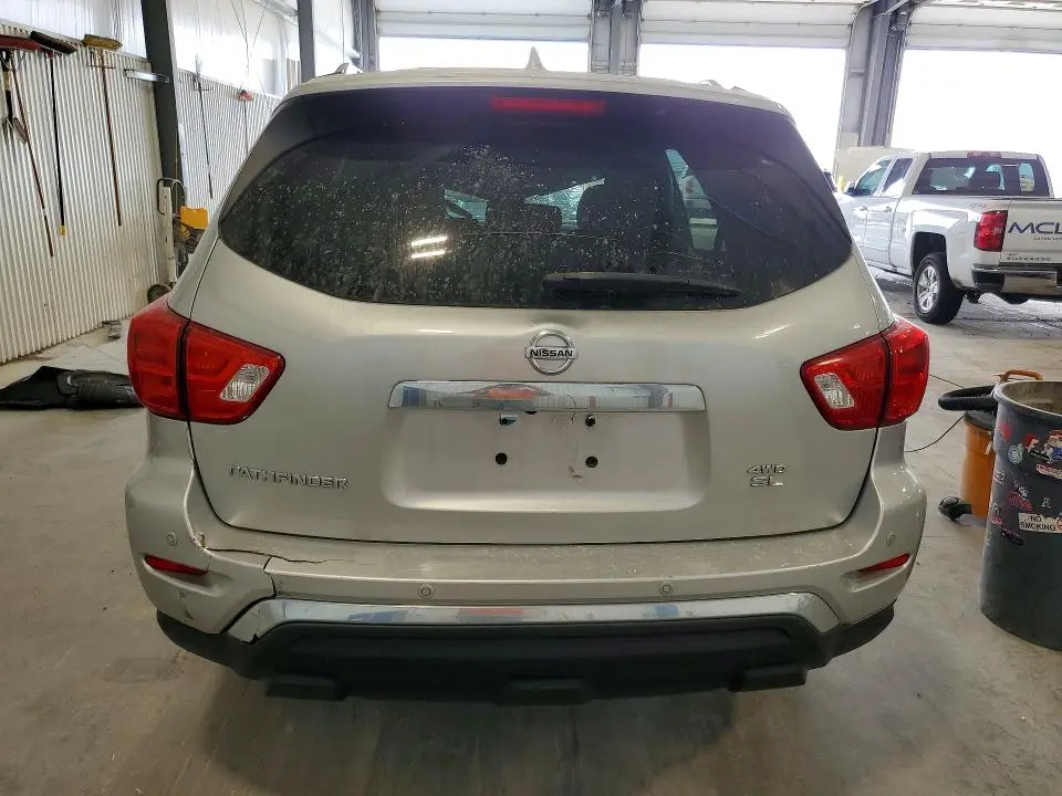 2020 NISSAN PATHFINDER SL  