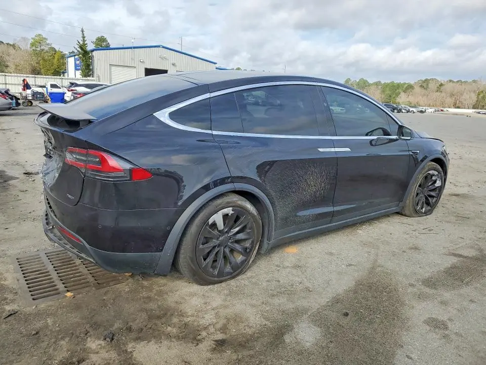 2018 TESLA MODEL X   