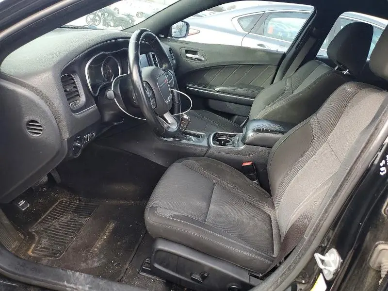 2016 DODGE CHARGER SXT  