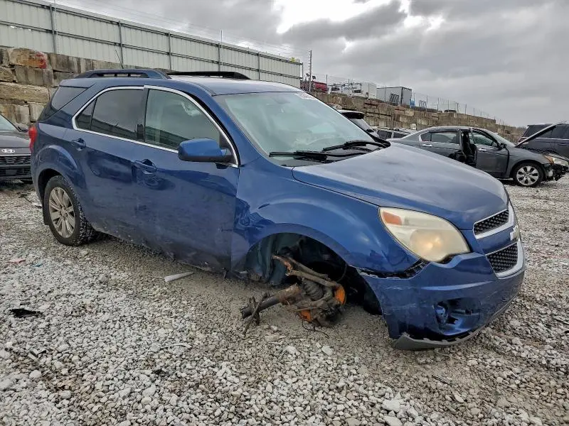 2010 CHEVROLET EQUINOX LT  