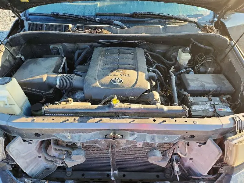 2011 TOYOTA TUNDRA CREWMAX LIMITED  