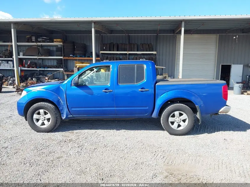 2012 NISSAN FRONTIER SV