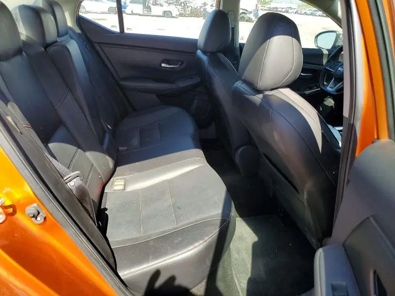 2022 NISSAN SENTRA SR  