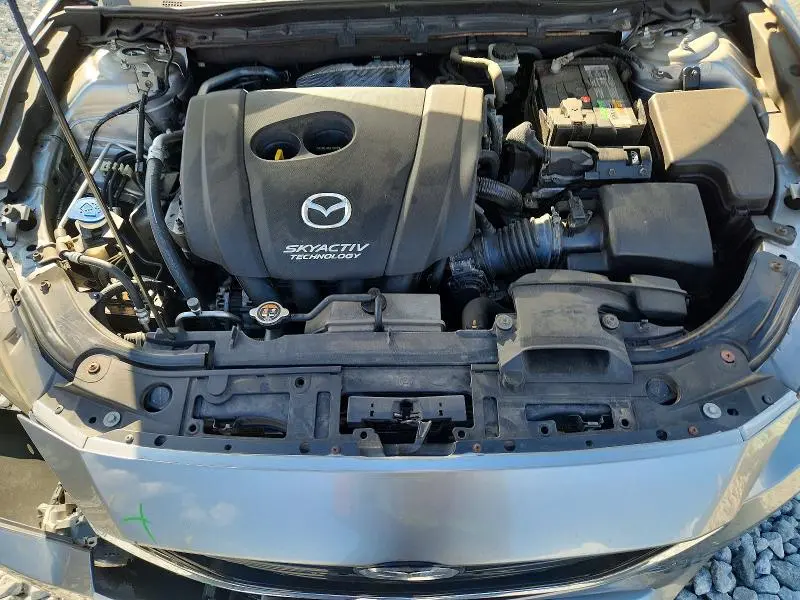 2015 MAZDA 3 TOURING  