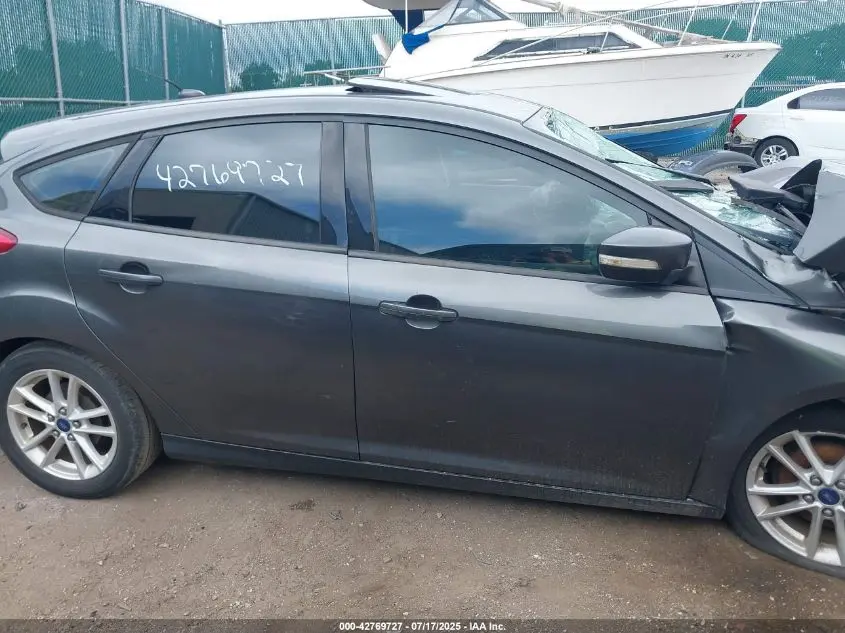 2015 FORD FOCUS SE
