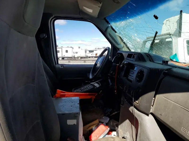 2012 FORD ECONOLINE E350 SUPER DUTY CUTAWAY VAN  