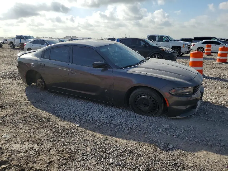 2017 DODGE CHARGER SXT  