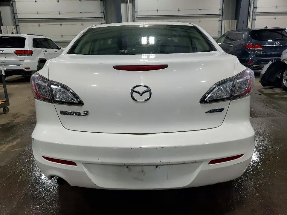 2013 MAZDA 3 I  