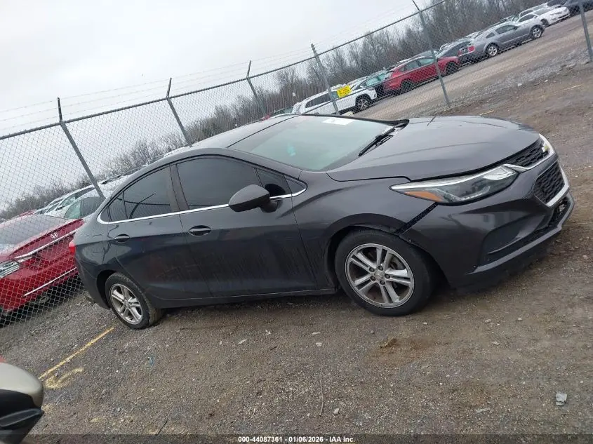 2017 CHEVROLET CRUZE LT AUTO