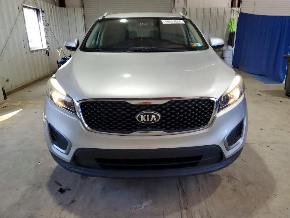 2016 KIA SORENTO LX V6  