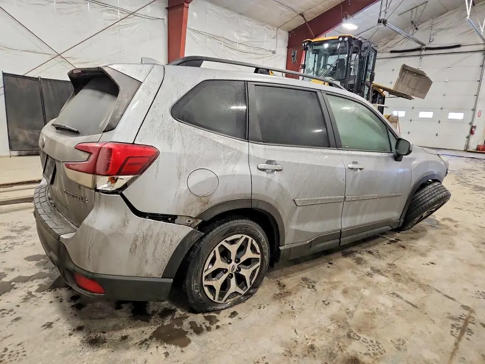 2019 SUBARU FORESTER PREMIUM  