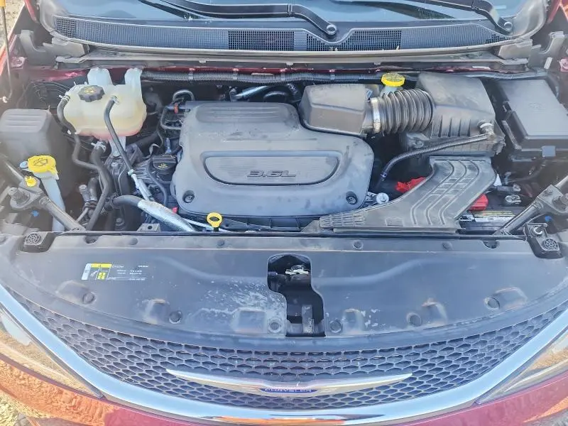 2019 CHRYSLER PACIFICA TOURING PLUS  