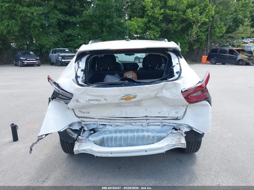 2024 CHEVROLET TRAX FWD LT