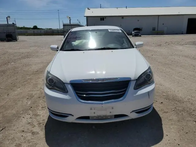 2013 CHRYSLER 200 LX  