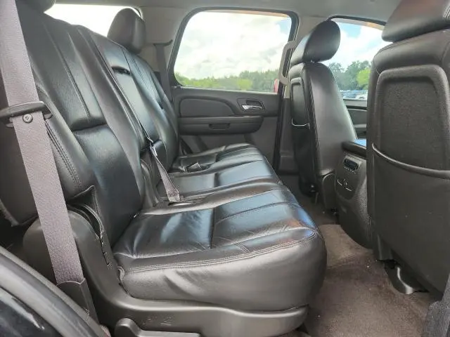 2011 GMC YUKON SLT  