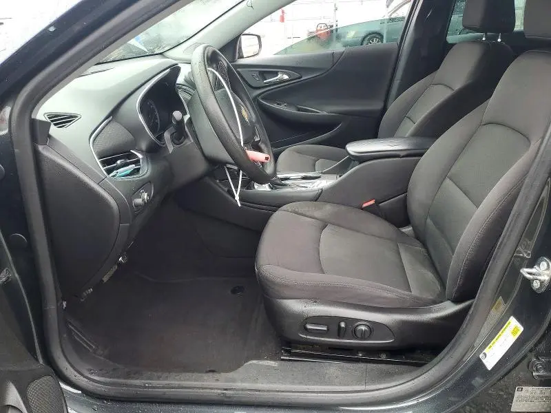 2017 CHEVROLET MALIBU LT  