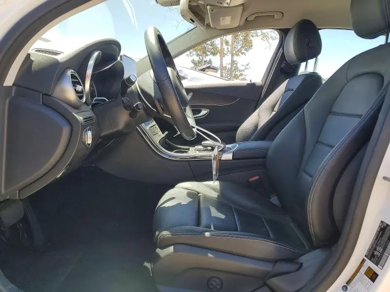 2016 MERCEDES-BENZ C 300  